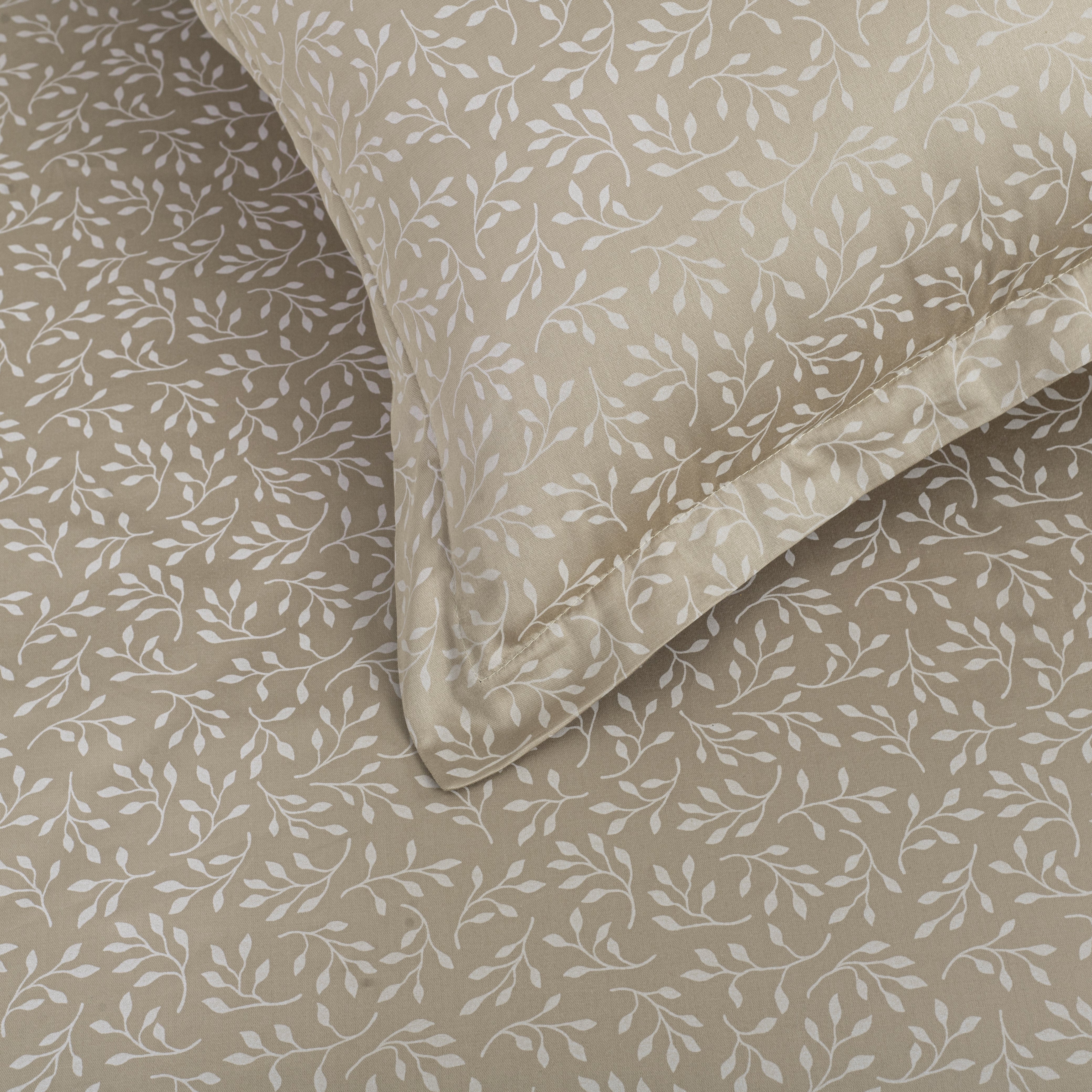 Artisans Prints Leaves Pure Farm Cotton - Printed 380 TC