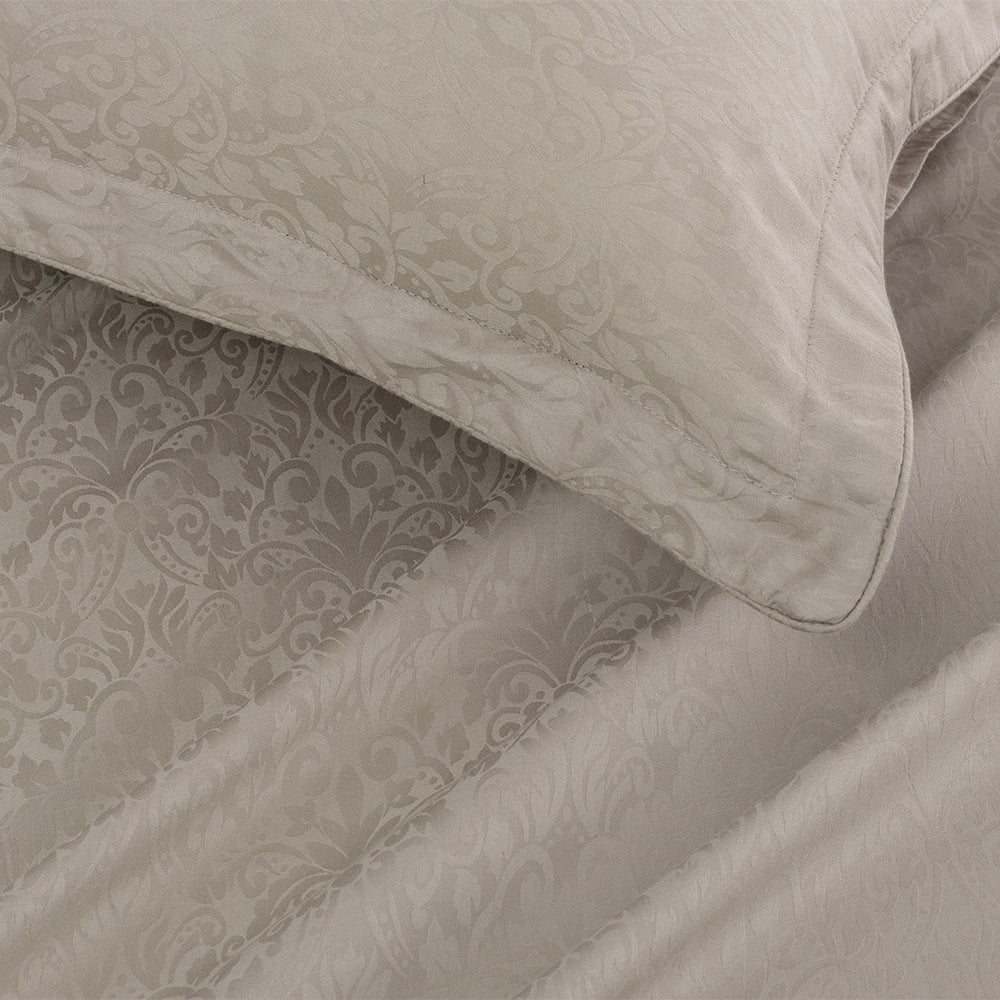 The Royal Weave Pure Farm Cotton - Jacara 450 TC