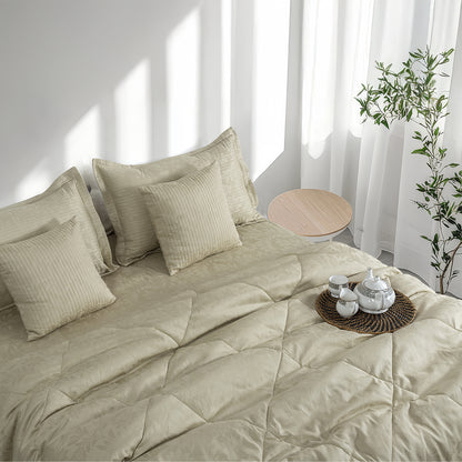 The Loomsville Imperial Jacquard (450 TC Full Jacquard Luxury Collection)