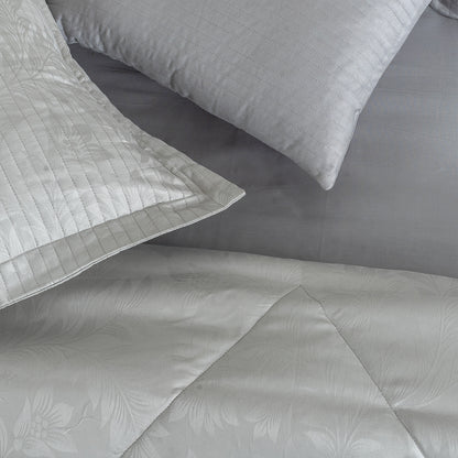 The Loomsville Royale Blend (450 TC Jacquard + 300 TC Plain Hybrid Signature Collection)
